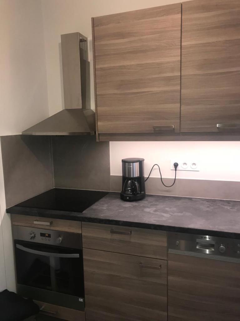 Pavillon 1 A 4 Personnes Chez L'Habitant Parfait Pour Une Famille 巴纽 外观 照片