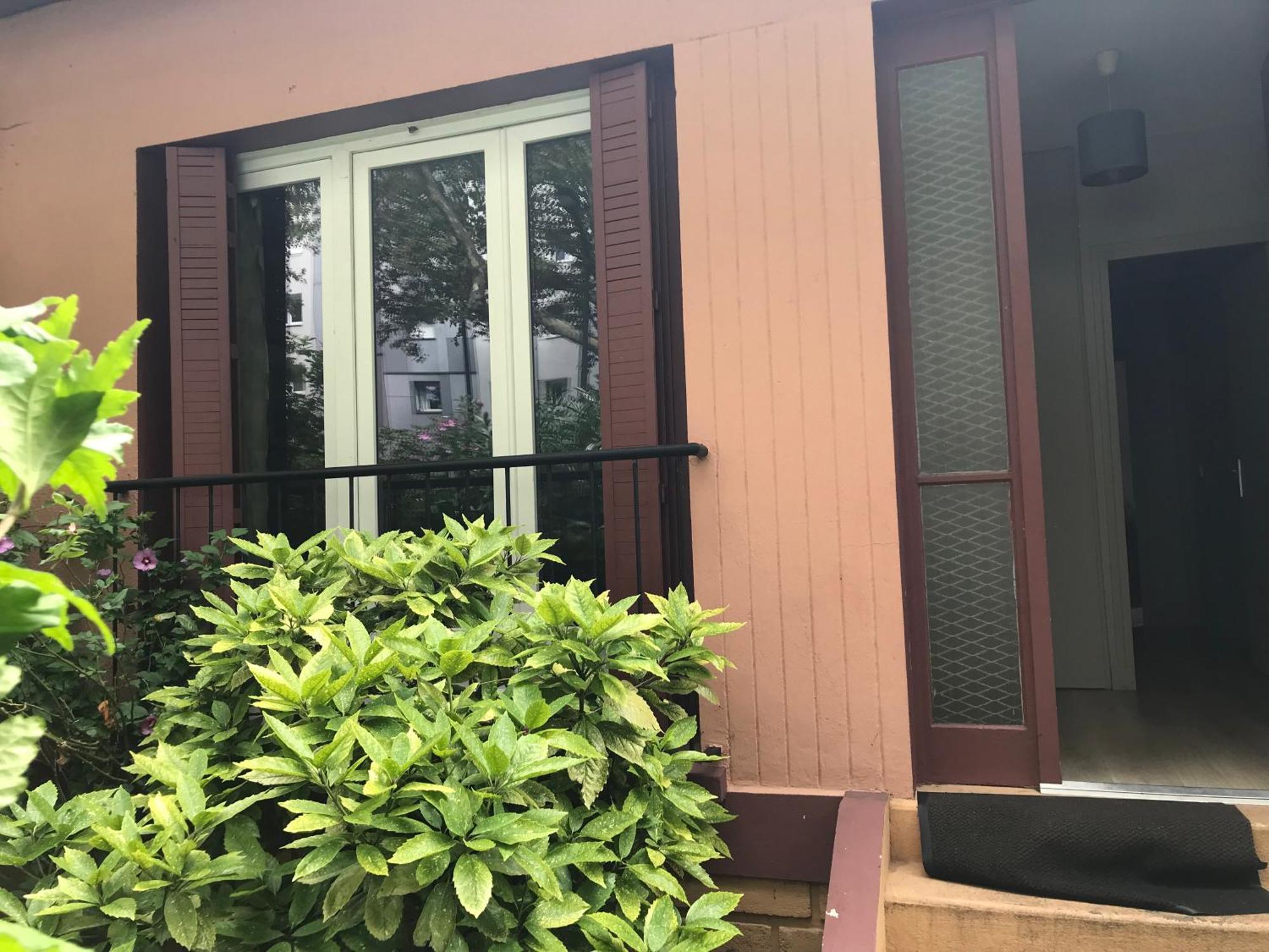 Pavillon 1 A 4 Personnes Chez L'Habitant Parfait Pour Une Famille 巴纽 外观 照片