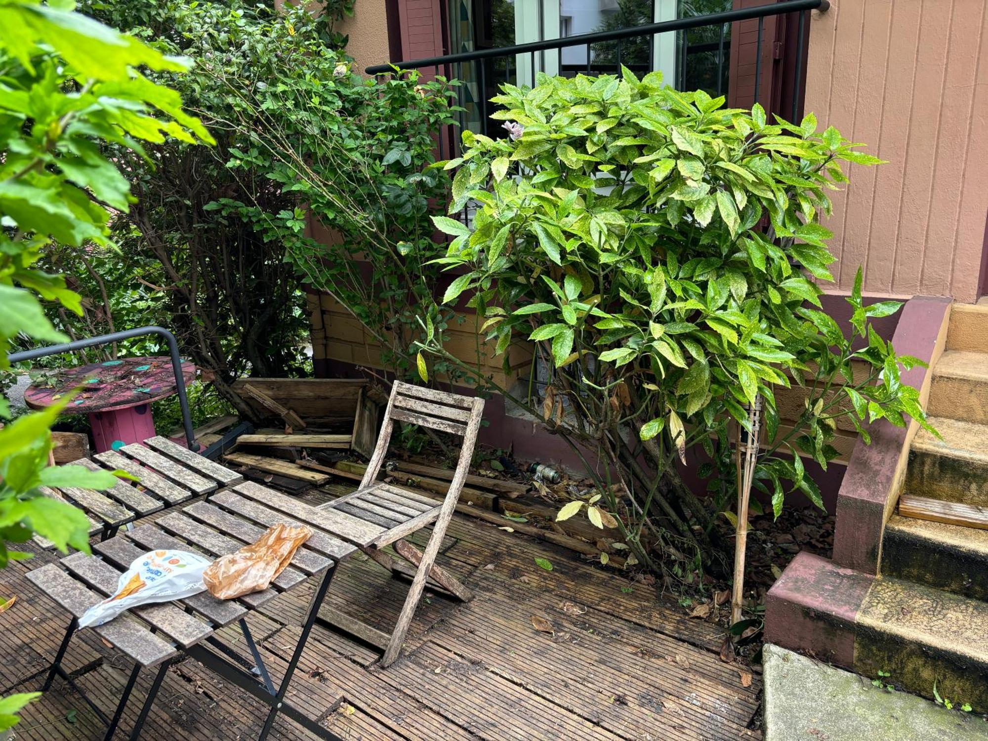 Pavillon 1 A 4 Personnes Chez L'Habitant Parfait Pour Une Famille 巴纽 外观 照片